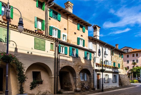 Old town houses, Citta vecchia, island of Grado, north coast of the Adriatic Sea, Friuli, Italy,