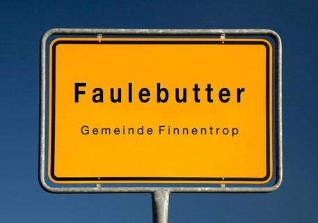 Place name sign Faulebutter, hamlet in the municipality of Finnentrop, Olpe district, North