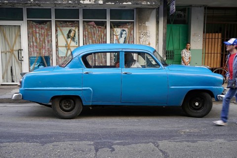 Vintage car from the 1950s in the centre of Havana, Centro Habana, Cuba, Central America