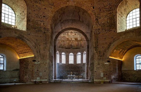 Interior view of Rotonda, Rotunda of Galerius, Roman round temple, chancel, altar, wall mosaic,