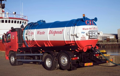 Ships waste disposal oil collection vehicle, Great Yarmouth, England, United Kingdom, Europe