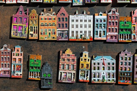 Canal houses as souvenir, magnet, magnetic, souvenir, fridge magnet, symbolic, city trip, holiday,