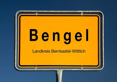 Place name sign Bengel, municipality in the district of Bernkastel-Wittlich, Rhineland-Palatinate,