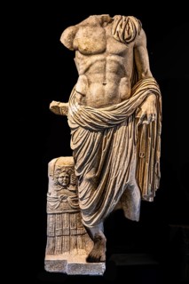 Statue of Navarch, 1st century, National Archaeological Museum, Villa Cassis Faraone, UNESCO World
