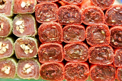 Sale, sweets, Istiklal Caddesi shopping street, Beyoglu, Istanbul, European part, Istanbul