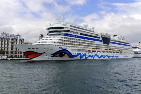 Cruise ship AIDAstella, year of construction 2013, 253, 3m long, 2700 passengers, at the quay of