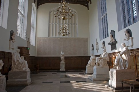 Statues inside Trinity College chapel, University of Cambridge, England, United Kingdom, Europe