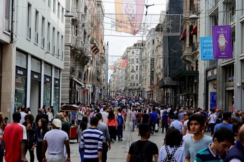 Istiklal Caddesi shopping street, Beyoglu, Istanbul, European part, Istanbul province, Turkey, Asia