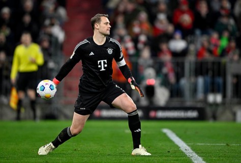 Goalkeeper Manuel Neuer FC Bayern Munich FCB (01) Action, Dismissal, Allianz Arena, Munich,