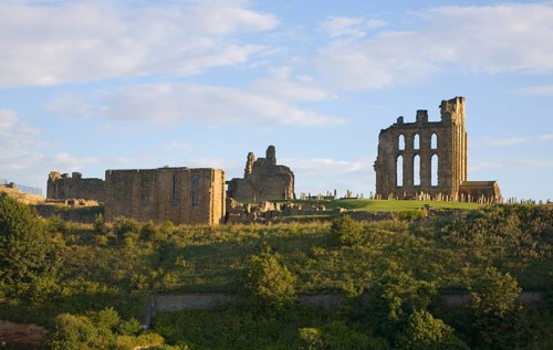 Priory and castle, Tynemouth, Northumberland, England, United Kingdom, Europe