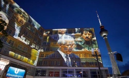 On the 30th anniversary of the fall of the Wall, 3D video projections of historical images and