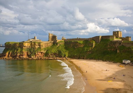 Priory and castle, King Edward's Bay, Tynemouth, Northumberland, England, United Kingdom, Europe