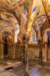 Crypt of frescoes from the 9th century under the main altar, Cripta degli Affreschi, Basilica of
