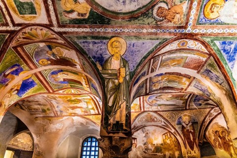 Crypt of frescoes from the 9th century under the main altar, Cripta degli Affreschi, Basilica of