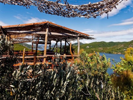 Ledi's Place, restaurant, hostel and camp, overlooking the Koman reservoir in the wilderness of the