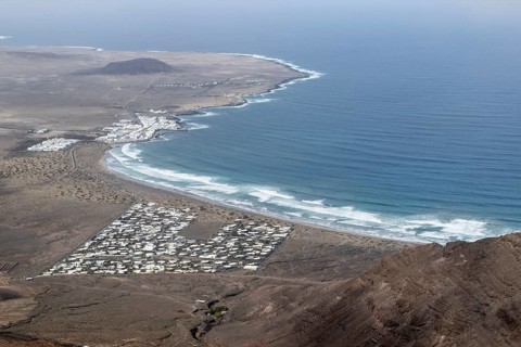 View from the Mirador del Guinate to Playa de Famara, Lanzarote, Canary Islands, Spain, Europe