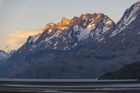 Sunset at Lago Grey, Torres del Paine National Park, Parque Nacional Torres del Paine, Cordillera