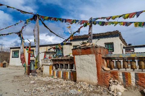 Stupas (chsrten) in Lo-Manthang village, Kingdom of Mustang, Nepal, Asia