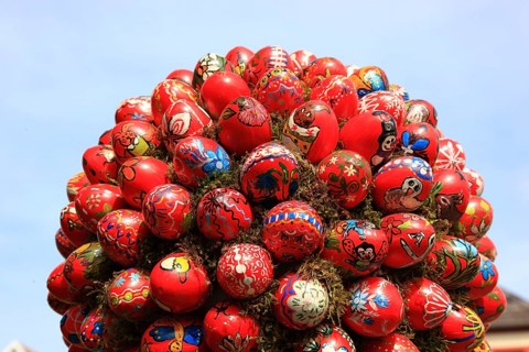 Detail of an Easter fountain in Franconian Switzerland, Bamberg district, Upper Franconia, Germany,