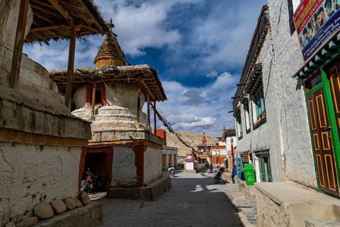 Stupas (chsrten) in Lo-Manthang village, Kingdom of Mustang, Nepal, Asia
