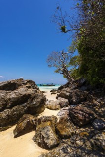 Bamboo Island, boat, wooden boat, longtail boat, bay, sea bay, sea, ocean, Andaman Sea, tropics,