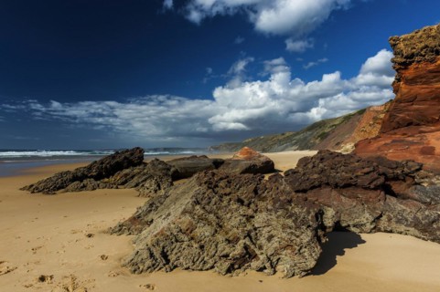 Algarve beach, wide, red rock, rocky coast, nobody, clear, blue sky, cloud, summer holiday, beach