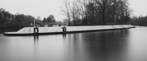 Long exposure, lock canal on the Spree in Berlin-Charlottenburg, Berlin, Germany, Europe