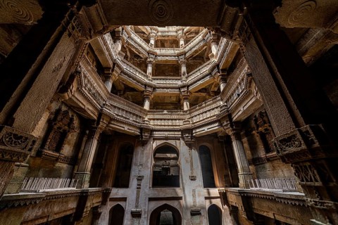 Adalaj Stepwell or Rudabai Stepwell, Adalaj, Gujarat, India, Asia