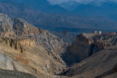 Old palace, dzong in the village of Tsarang, Kingdom of Mustang, Nepal, Asia