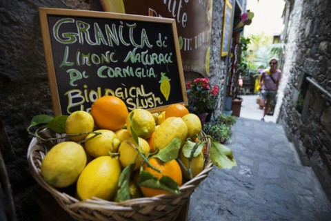 Fruit stand, Corniglia, UNESCO World Heritage Site, Cinque Terre, Riviera di Levante, Province of