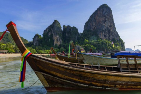Longtail boat for transporting tourists, water taxi, taxi boat, ferry, ferry boat, fishing boat,