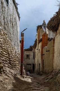 Narrow streets of Lo Manthang, Kingdom of Mustang, Nepal, Asia