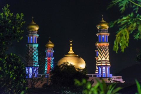 Mosque in Krabi, Muslim, Islam, church, religion, night shot, evening, illuminated, architecture,