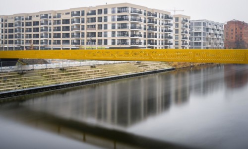 Long exposure, Golda Meir footbridge on the Landwehr Canal, Berlin, Germany, Europe