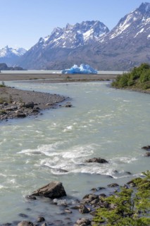 Iceberg at Lago Grey, Torres del Paine National Park, Parque Nacional Torres del Paine, Cordillera