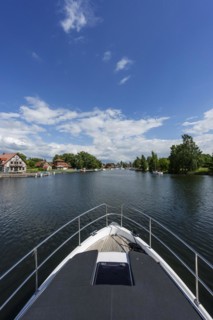 Bow of a houseboat, holiday form, boat, contemplative, tranquility, idyllic, traffic, village,
