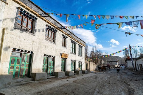 Tibetan houses in Lo Manthang, capital of the Kingdom of Mustang, Nepal, Asia