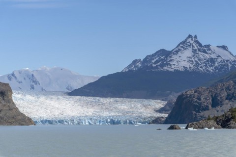 Glacier, Lago Grey, Torres del Paine National Park, Parque Nacional Torres del Paine, Cordillera