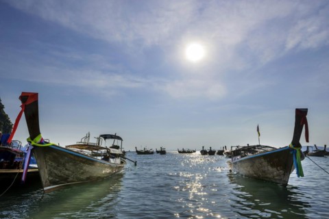Longtail boat for transporting tourists, water taxi, taxi boat, ferry, ferry boat, fishing boat,