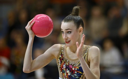 World champion Darja Varfolomeev (GER), action, ball, rhythmic gymnastics, RSG, Schmiden