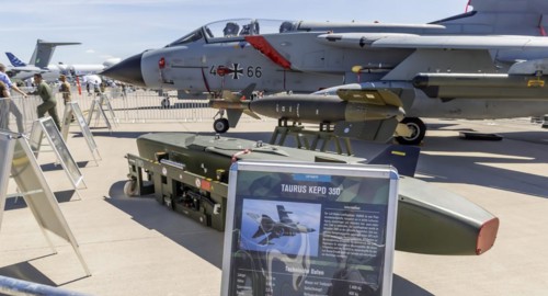 Weapon system Taurus, air-to-ground cruise missile of the German Armed Forces, version KEPD-350