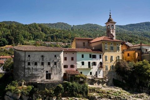 Canal ob Soci, picturesque village on the Soca, Primorska region, Slovenia, Europe