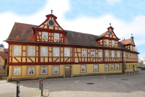 Historic Malerwinkelhaus built in 1774 and museum, yellow half-timbered house, yellow, Marktbreit,