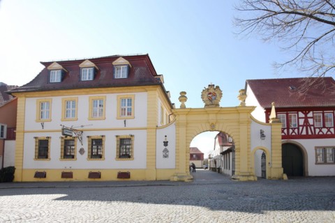 Gelbes Gasthaus Zehntkeller, Iphofen, Lower Franconia, Franconia, Bavaria, Germany, Europe