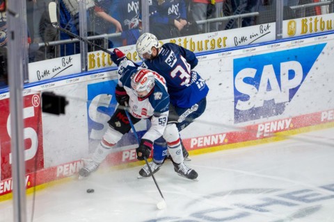 10.03.2024, DEL, German Ice Hockey League season 2023/24, 1st playoff round (pre-playoffs) : Adler