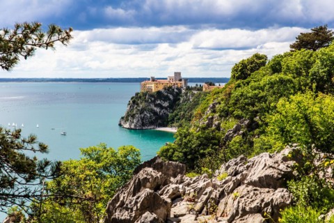 Rilke Trail with Duino Castle, hiking trail from Duino to Sistiana, Friuli, Italy, Duino, Friuli,