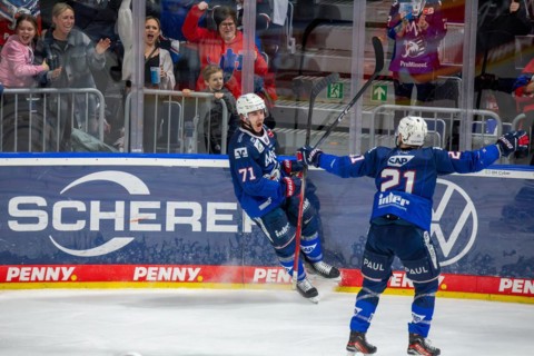 10.03.2024, DEL, German Ice Hockey League season 2023/24, 1st playoff round (pre-playoffs) : Adler