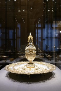 Lavabo set, Room XXV, Kunstkammer, Kunsthistorisches Museum Vienna (KHM), Laimgrube, Vienna,