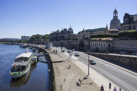 The passenger steamer DRESDEN at the landing stage on the Terrassenufer at the Bruehlsche Terrasse