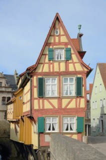 Historic Malerwinkelhaus built in 1774 and museum, yellow half-timbered house, yellow, Marktbreit,